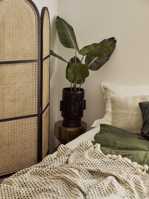 bedroom in green