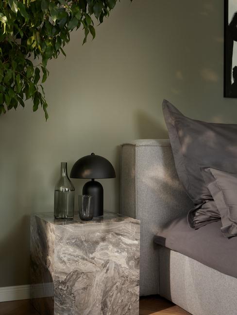 bedroom in green