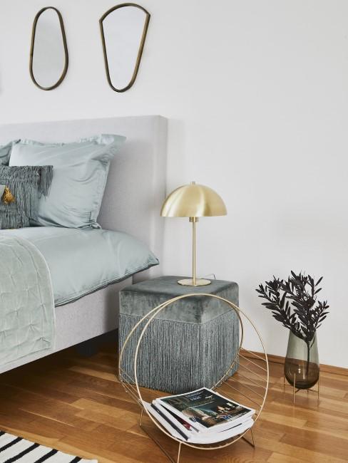 bedroom in green