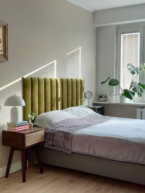 bedroom in green